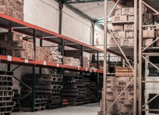 Horeca Equipment Storage: Maximize Space and Seasonal Flexibility
